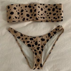 Triangl bikini top and bottom